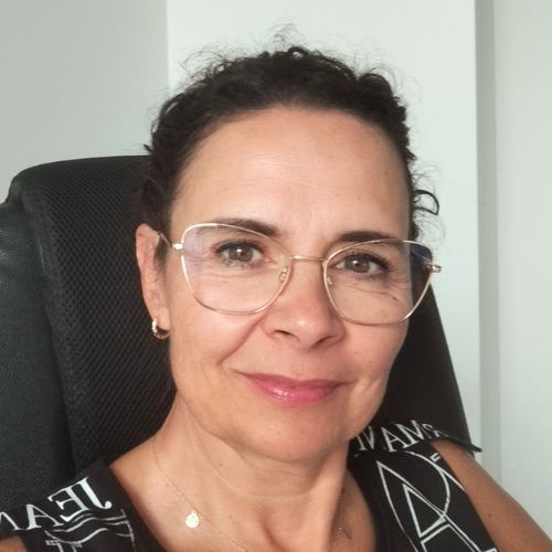 Ela opinia
